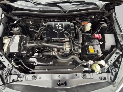2023 Mitsubishi MONTERO 5P SPORT SE V63.0 AUT