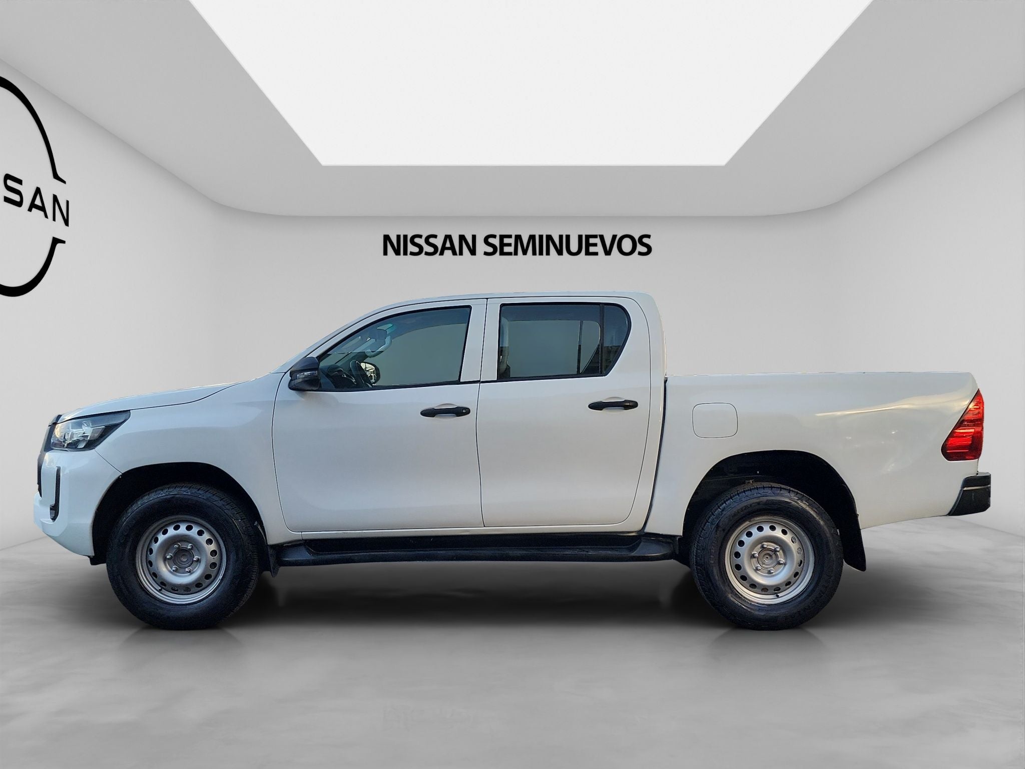 2022 Toyota HILUX 4 PTS DOBLE CAB SR TM5 AAC VE RA-17