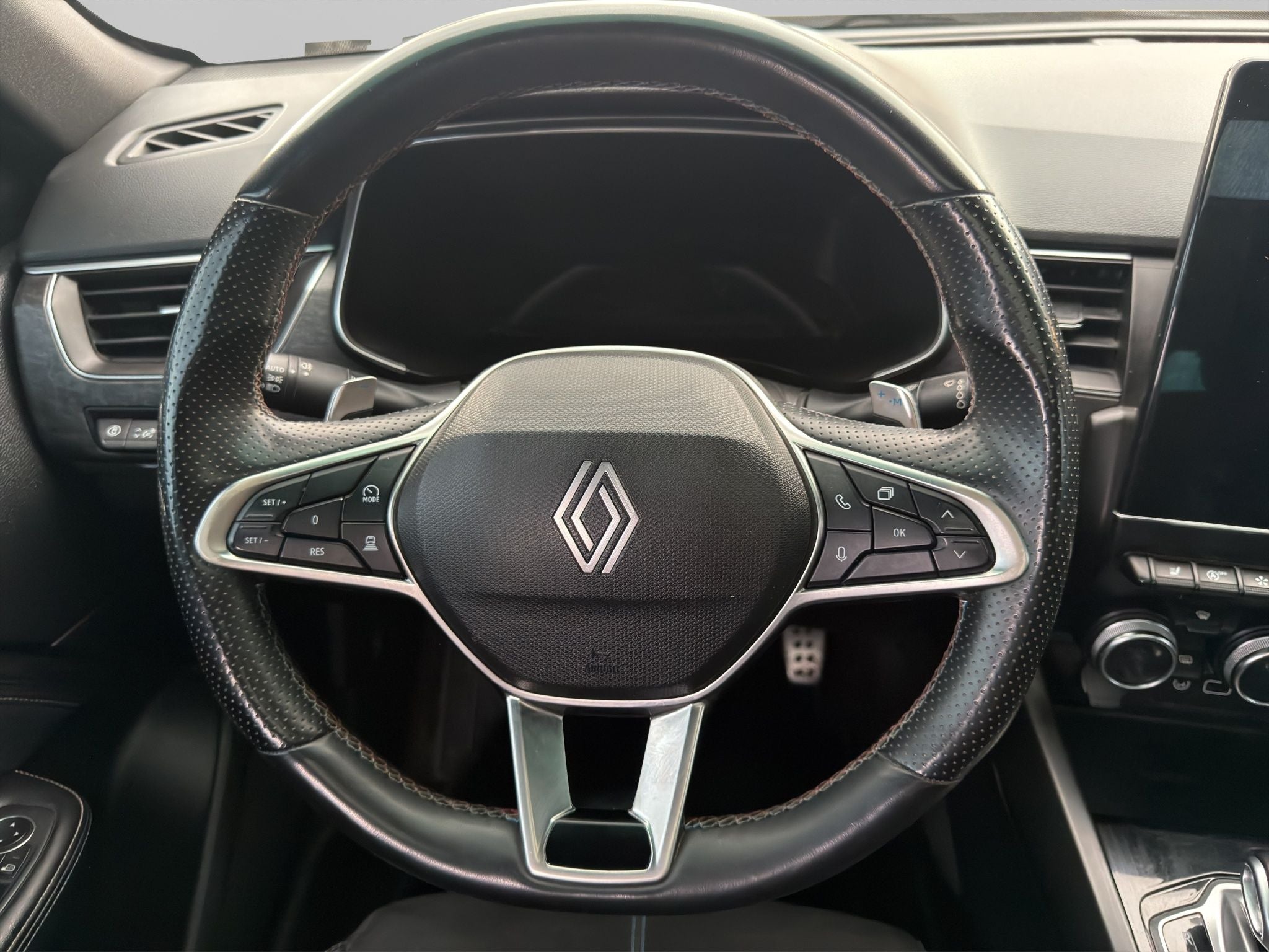 2025 RENAULT ARKANA 5P ESPRIT ALPINE L41.3T AUT