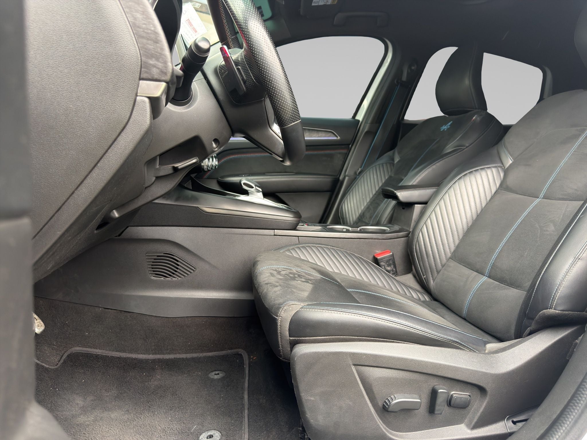 2025 RENAULT ARKANA 5P ESPRIT ALPINE L41.3T AUT