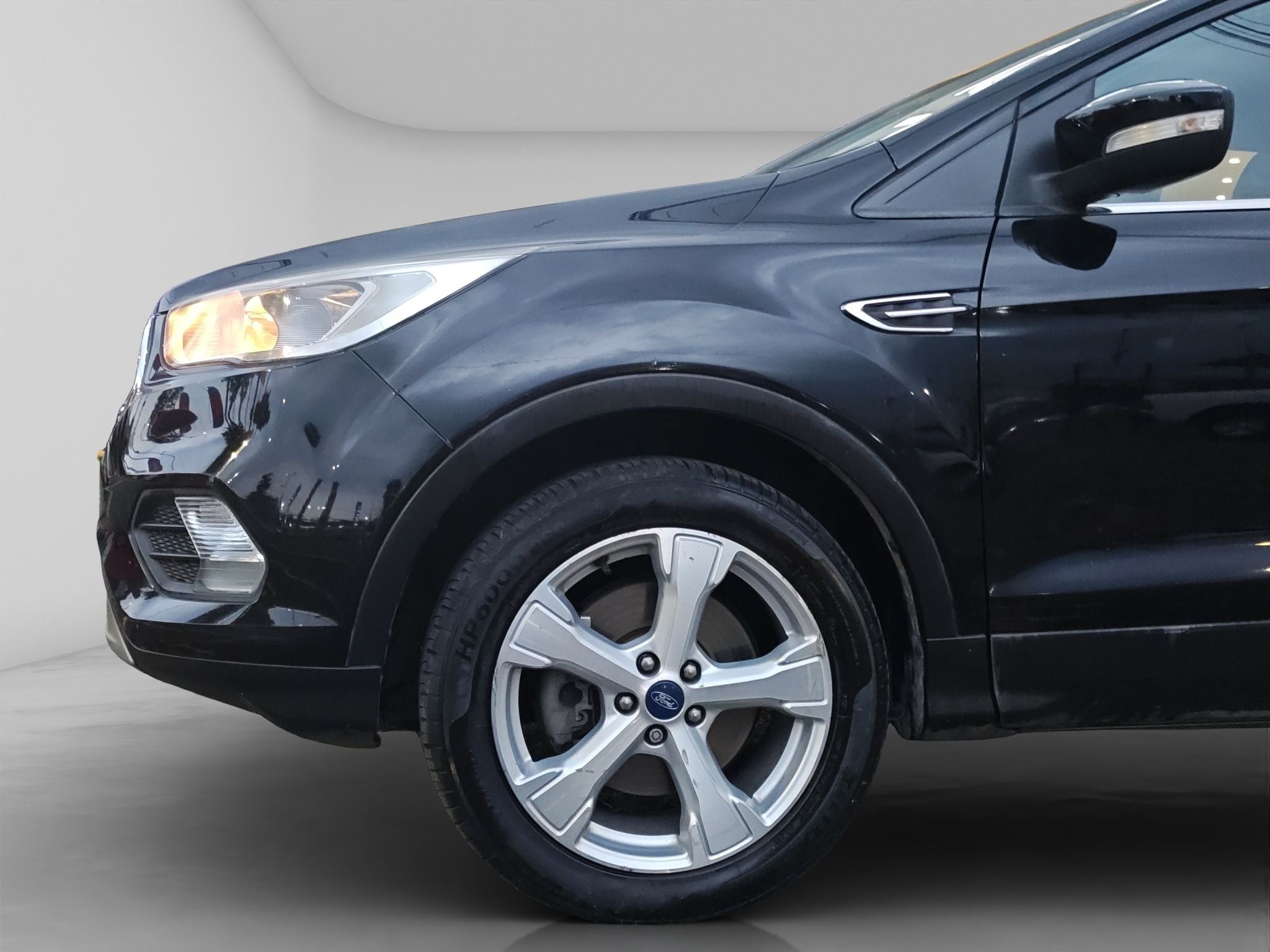 2018 Ford ESCAPE 5 PTS TREND ADVANCE TA AAC PIEL CAMARA REVERSA RA-18