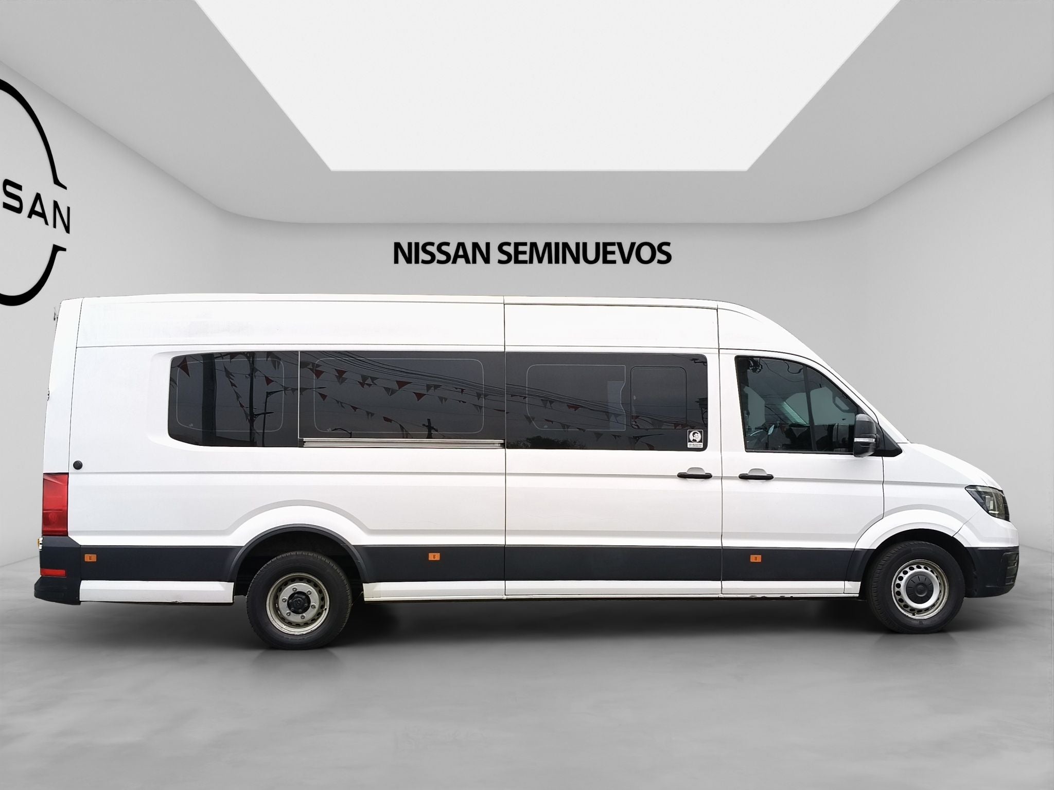 2020 Volkswagen CRAFTER 5 PTS AMPLIA VENTANAS TM6 AAC CAJA EXTENDIDA TECHO ALTO
