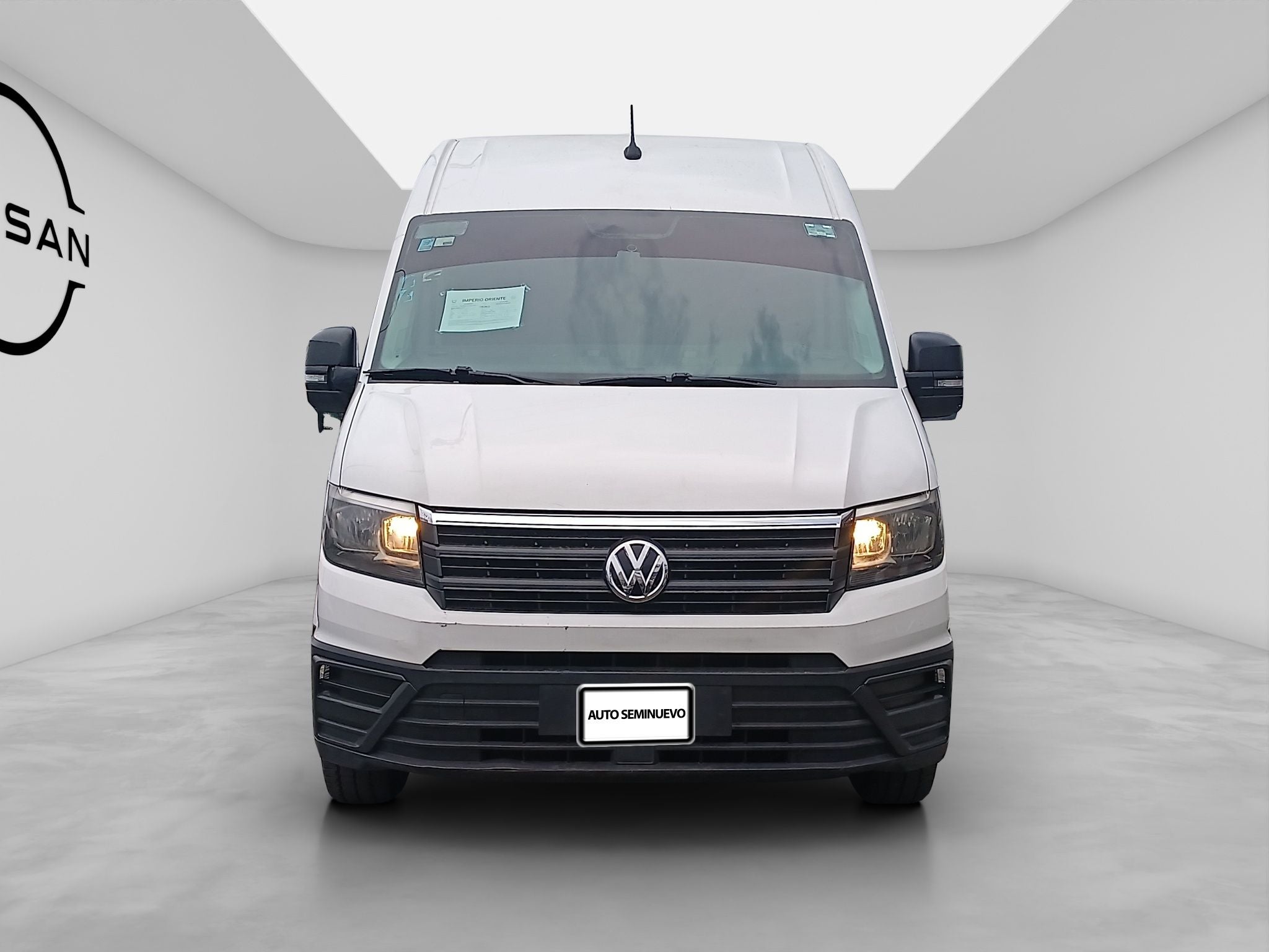 2020 Volkswagen CRAFTER 5 PTS AMPLIA VENTANAS TM6 AAC CAJA EXTENDIDA TECHO ALTO