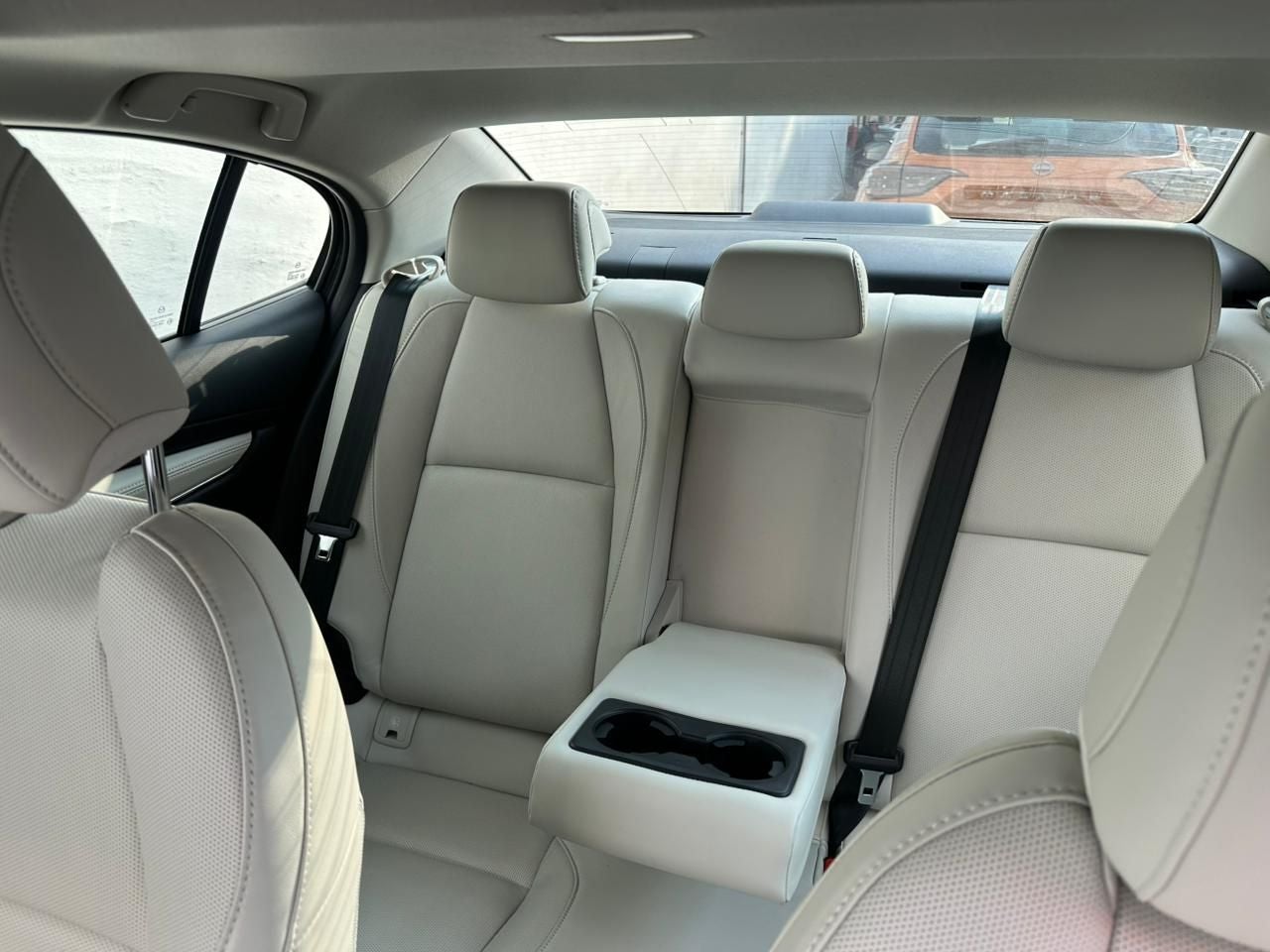 2025 Mazda MAZDA 3 5P HATCHBACK SIGNATURE L42.5T AUT