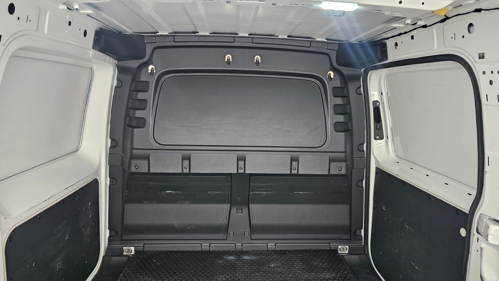 2023 Volkswagen CADDY 4 PTS CARGO VAN MAXI 16L 110 HP TM6 DA R-16