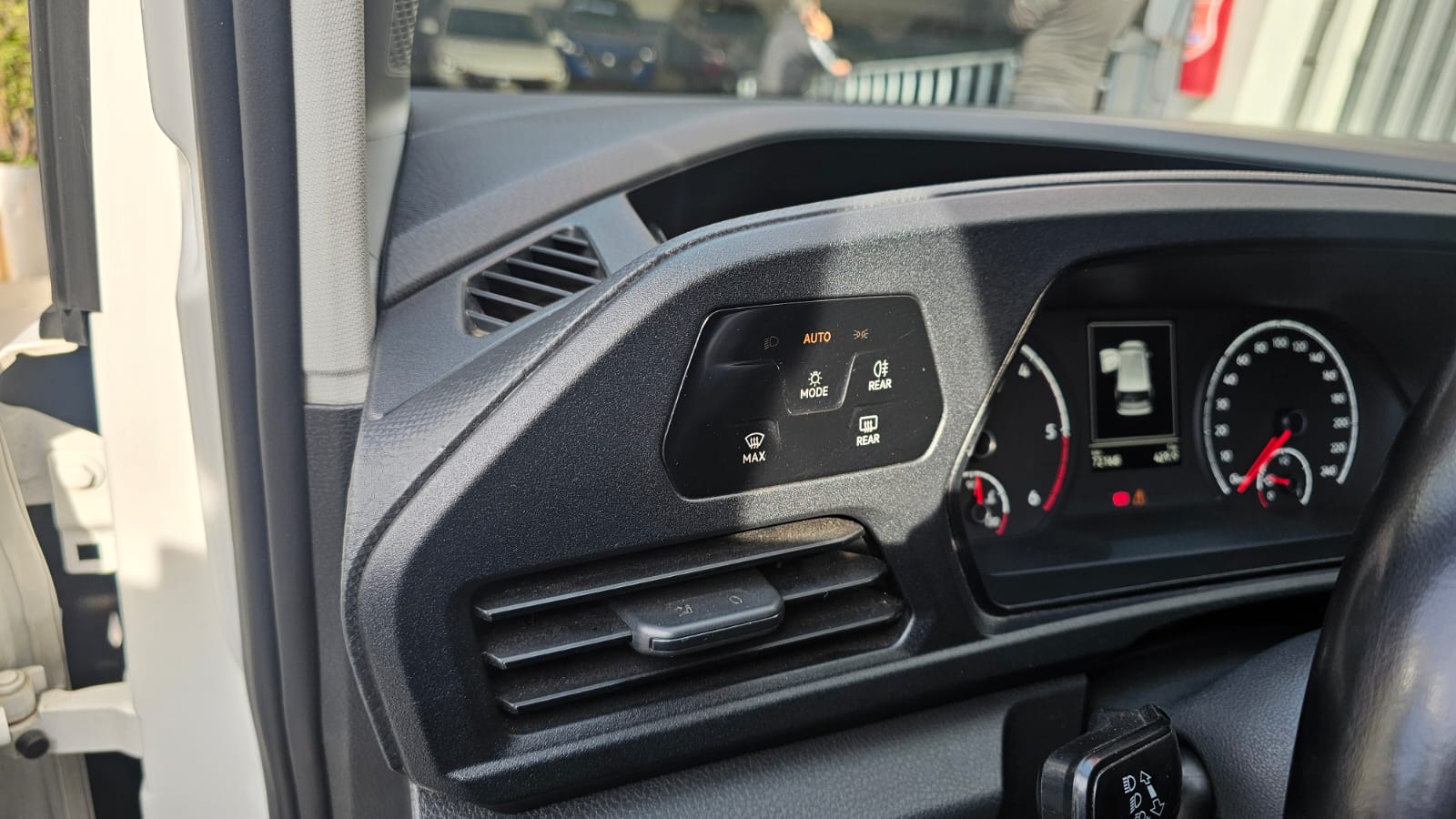 2023 Volkswagen CADDY 4 PTS CARGO VAN MAXI 16L 110 HP TM6 DA R-16