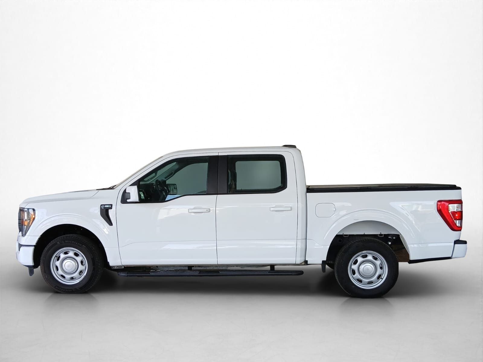 2023 Ford F-150 2P XL CAB. REGULAR 4X2 V63.3 AUT