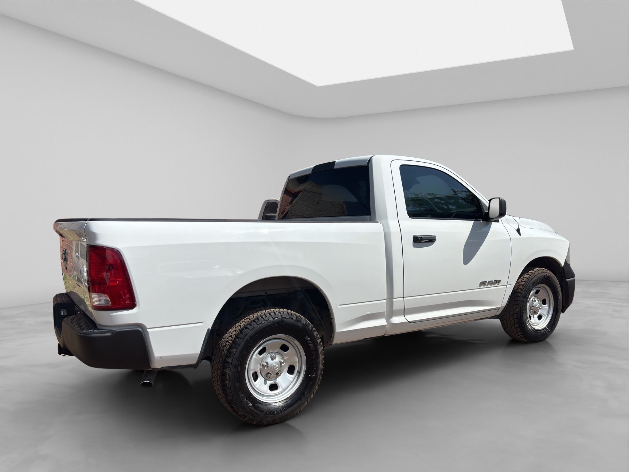 2020 RAM 1500 4 PTS CREW CAB SLT V6 36L TA 4X4