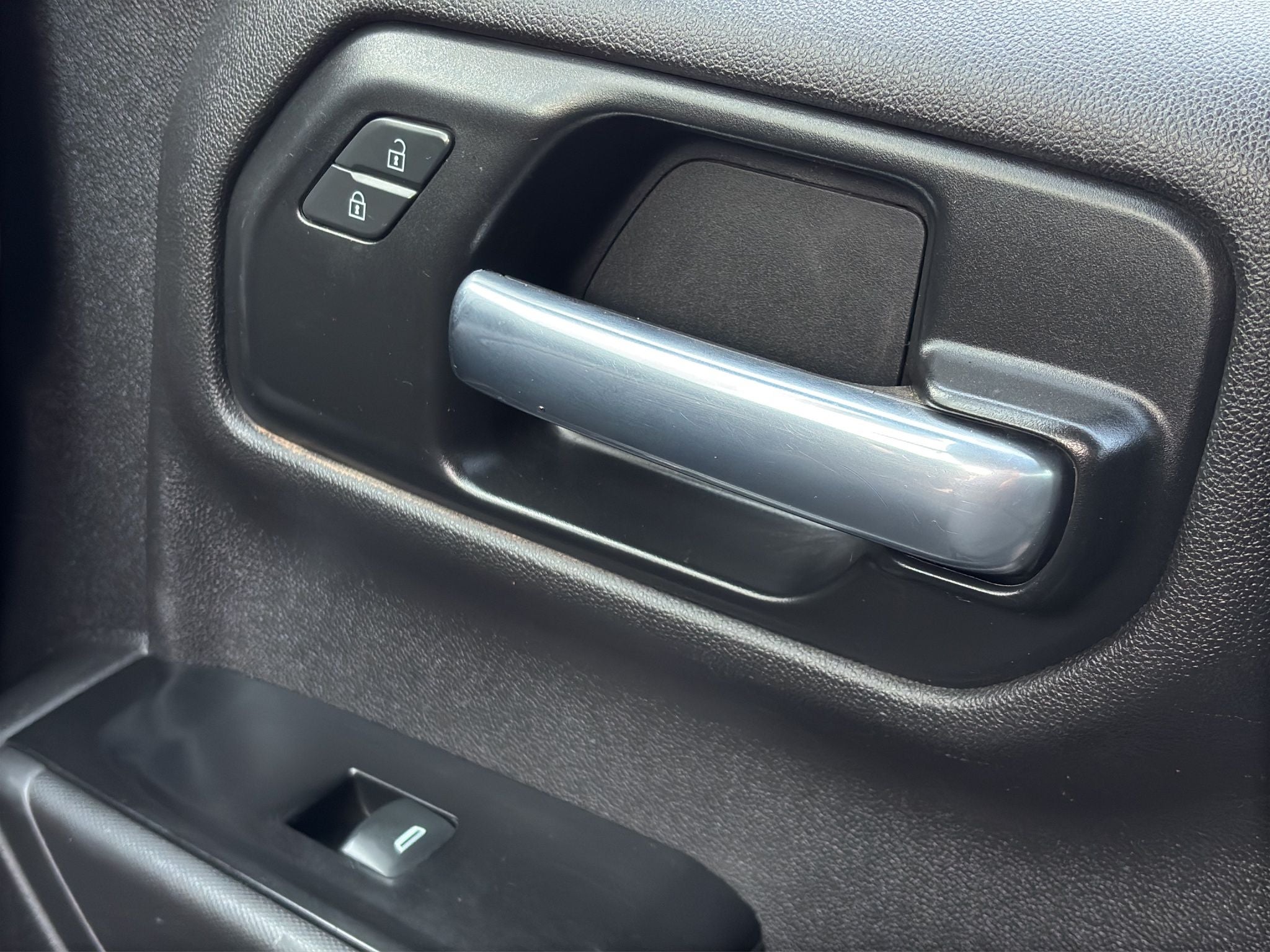 2020 RAM 1500 4 PTS CREW CAB SLT V6 36L TA 4X4