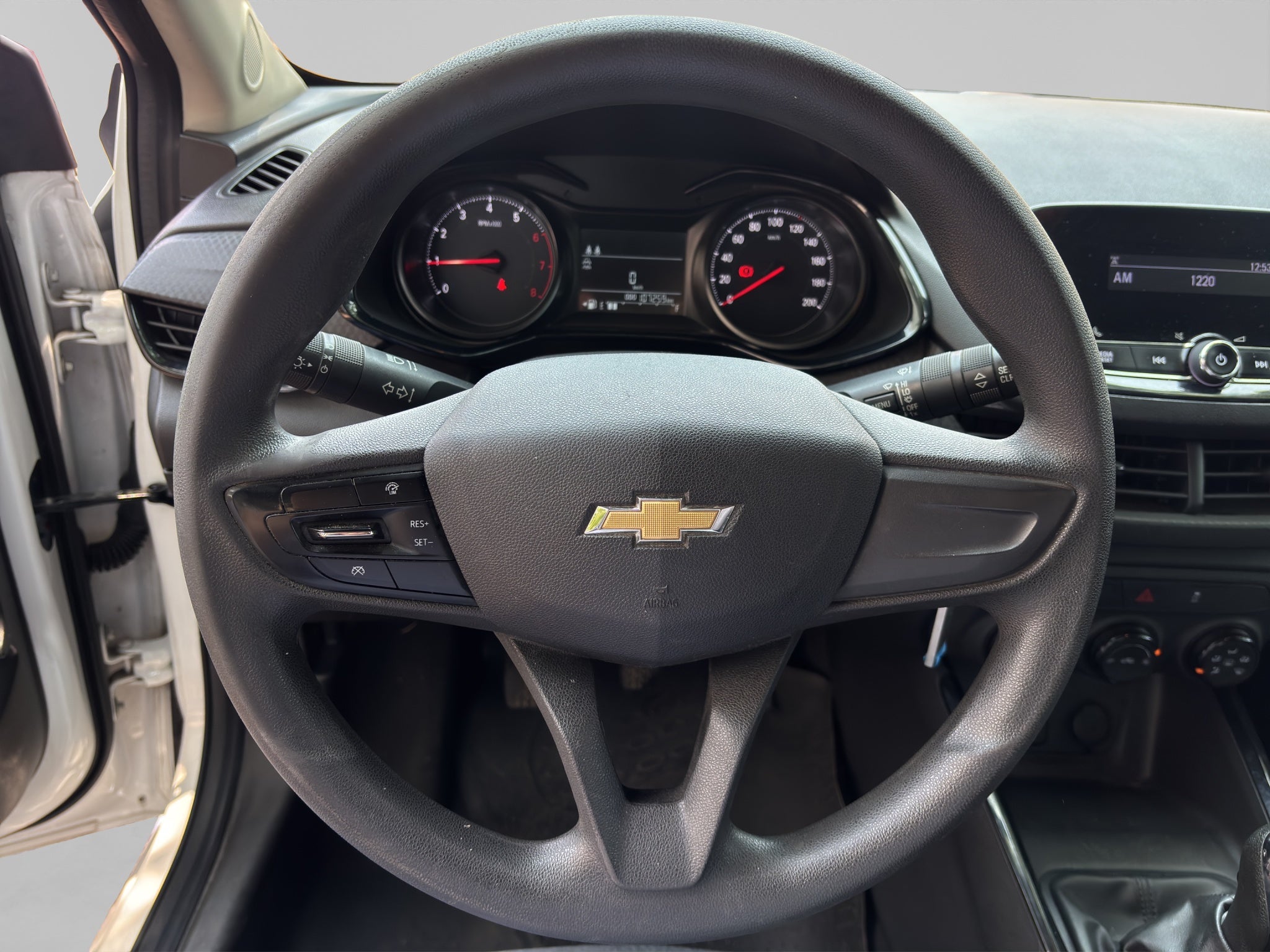 2021 Chevrolet ONIX 4 PTS LS 10T TM5 AAC BA R-15