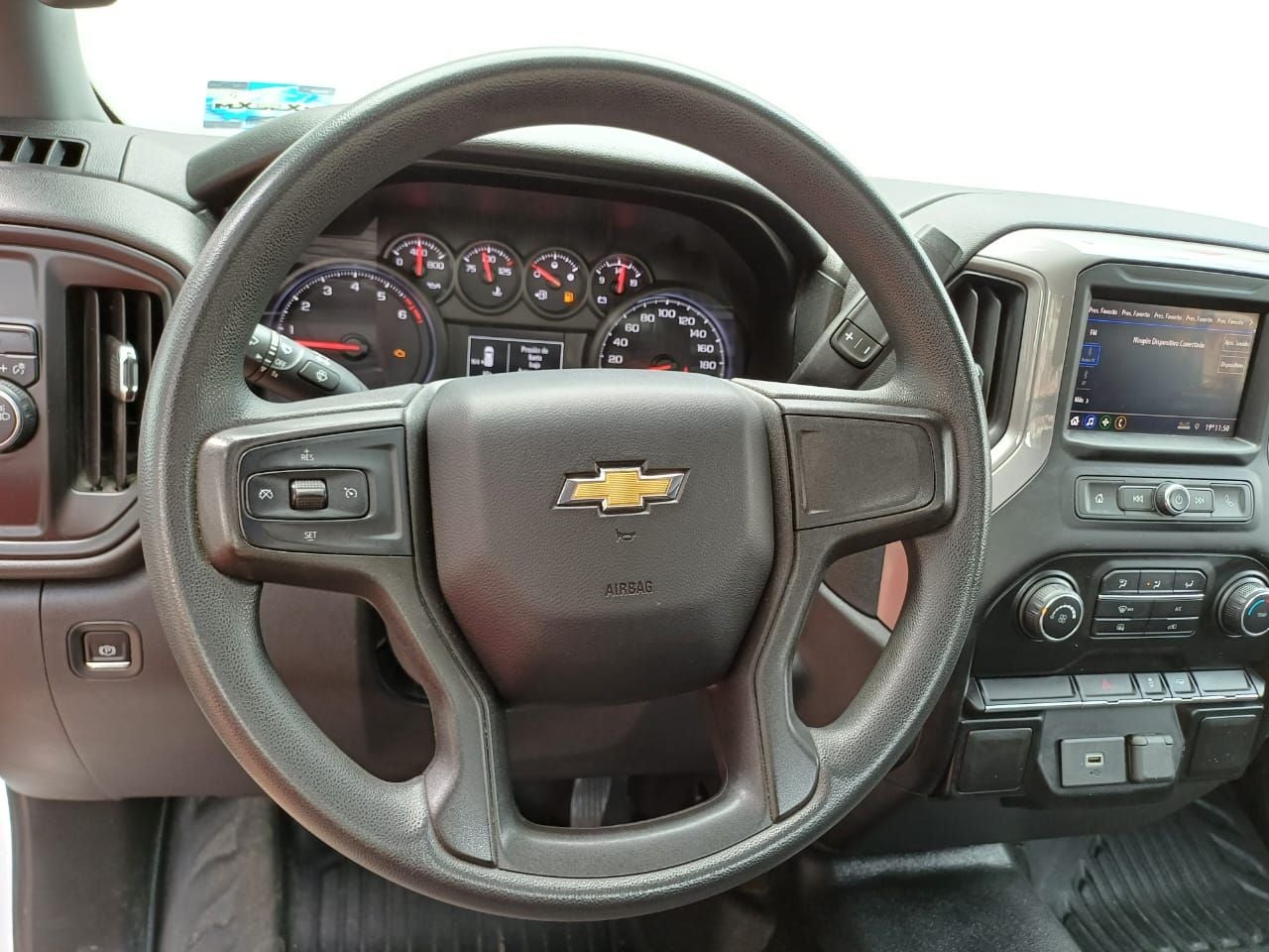 2020 Chevrolet SILVERADO 2 PTS 1500 WT CABINA REGULAR TA AAC