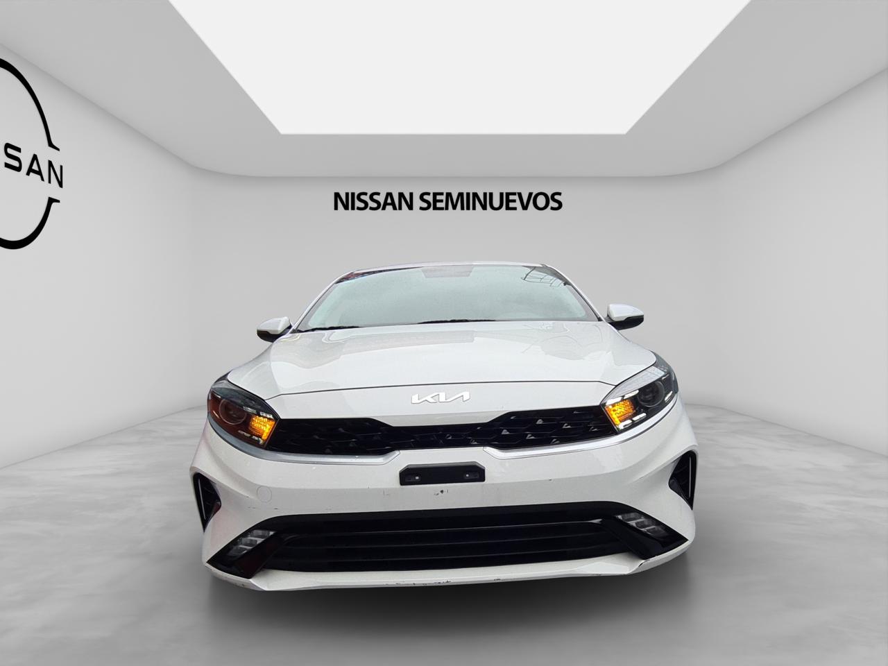 2023 Kia FORTE 4 PTS EX 20L TA AAC F NIEBLA RA-16