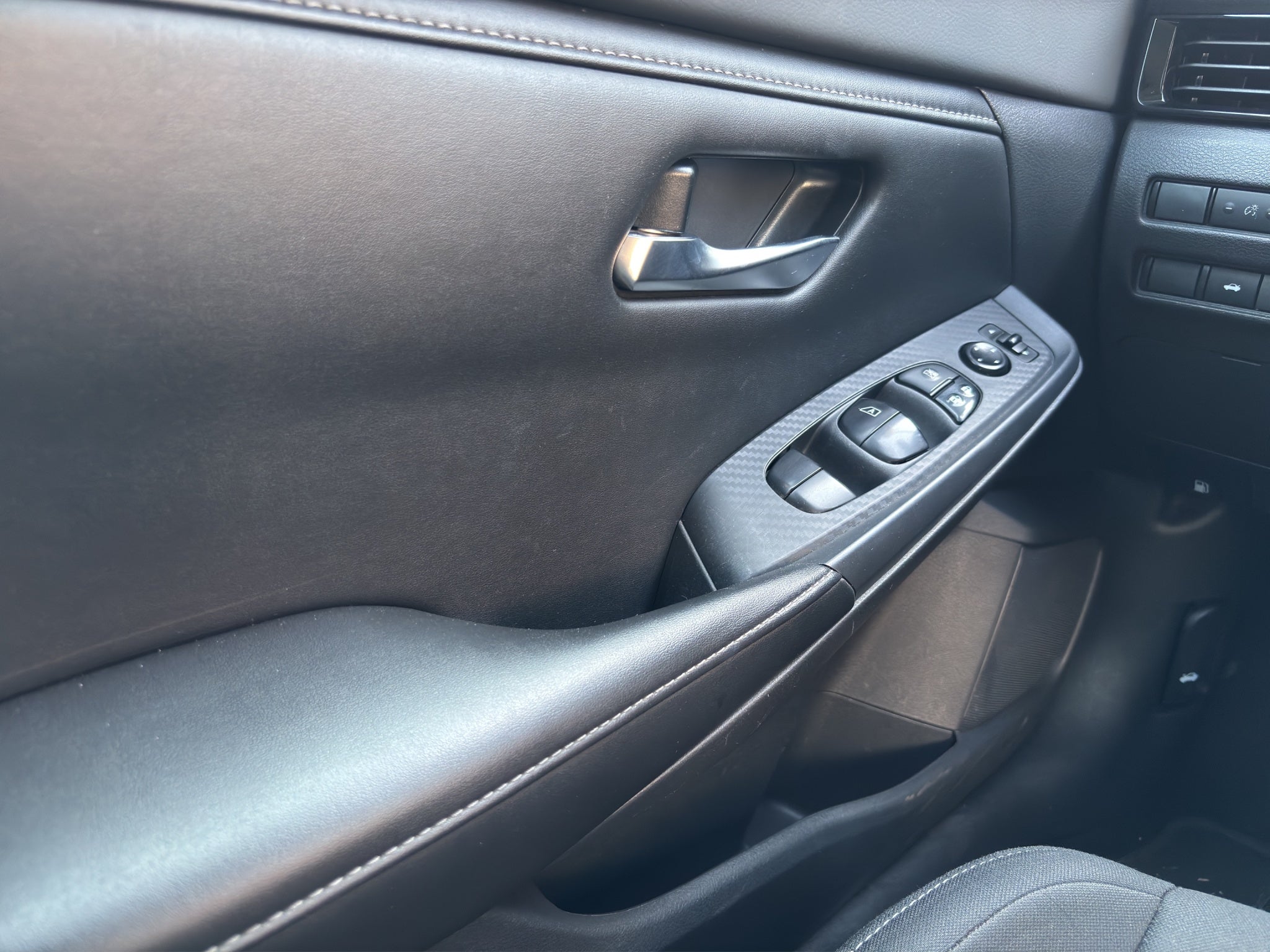 2023 Nissan SENTRA 4 PTS ADVANCE TA AAC F NIEBLA RA-16