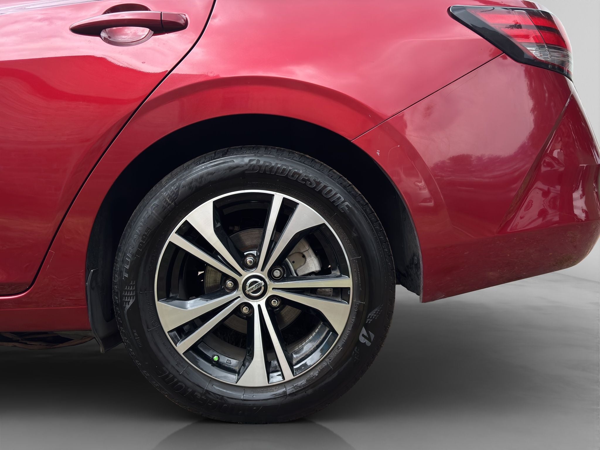 2023 Nissan SENTRA 4 PTS ADVANCE TA AAC F NIEBLA RA-16