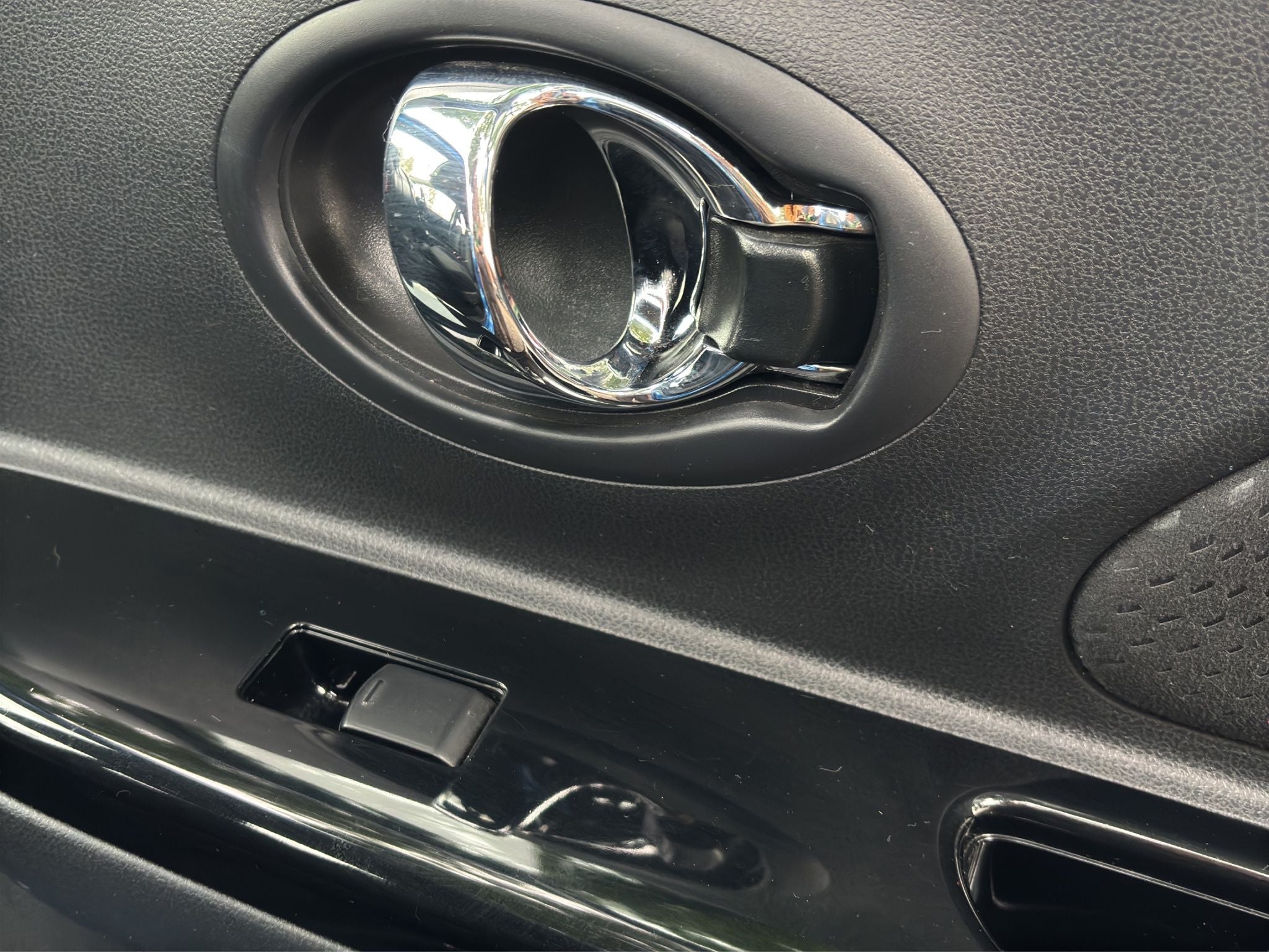 2023 Nissan MARCH 5 PTS HB ADVANCE TA AAC VE RA-15