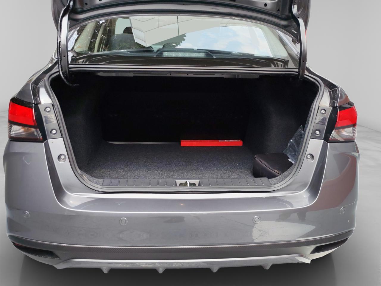 2025 Nissan VERSA 4P SENSE L41.6 AUT