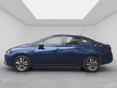 2021 Nissan VERSA 4 PTS ADVANCE AAC VE F NIEBLA RA-16CVT