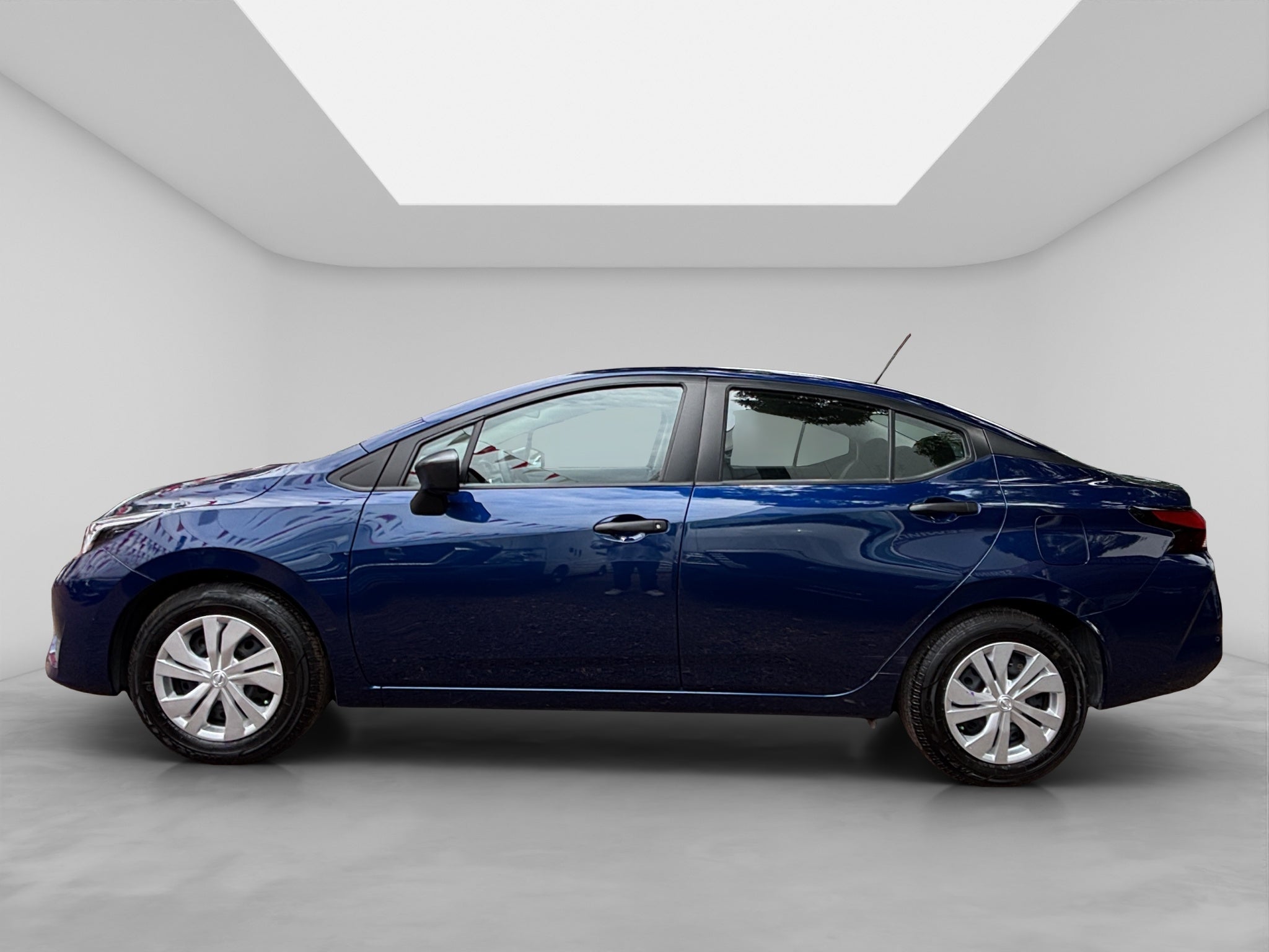 2025 Nissan VERSA 4P SENSE L41.6 MAN