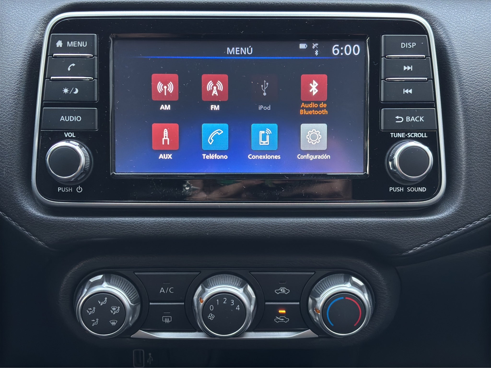 2024 Nissan VERSA 4P SENSE L41.6 AUT