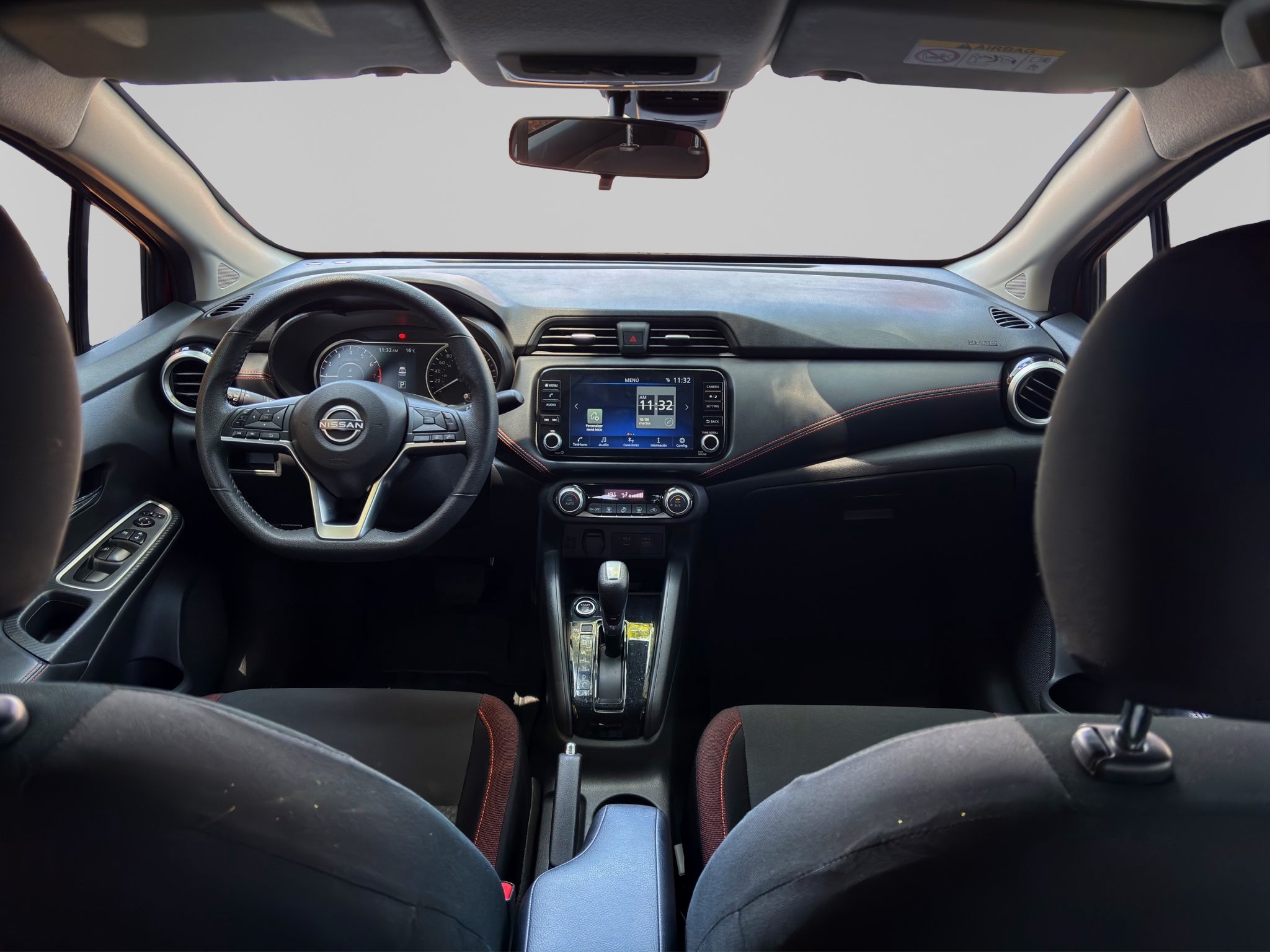 2024 Nissan VERSA 4P SR L41.6 AUT