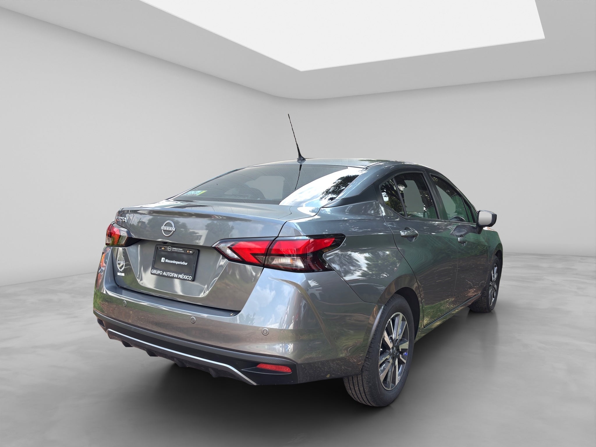 2025 Nissan VERSA 4P ADVANCE L41.6 AUT