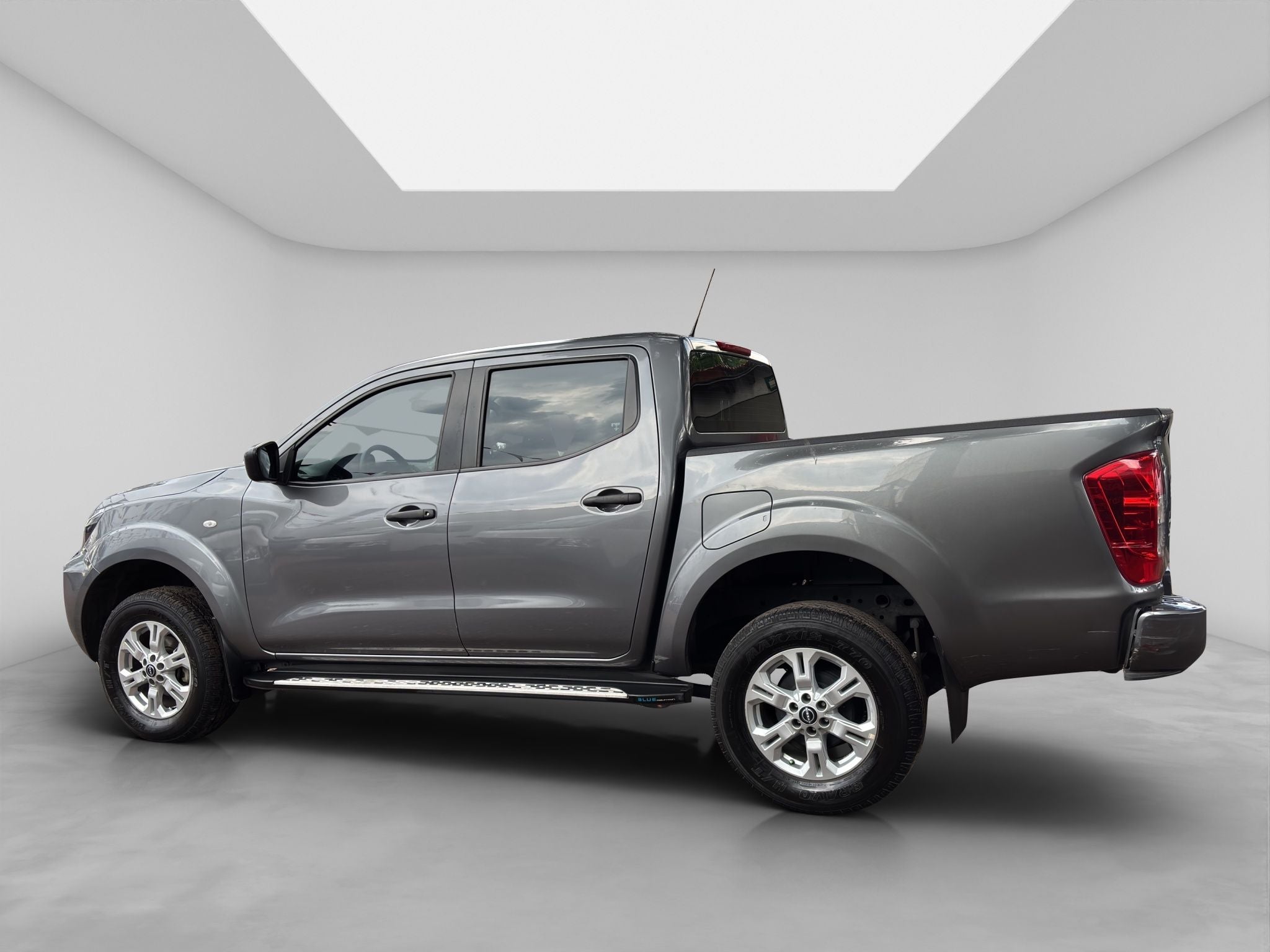 2023 Nissan FRONTIER 4P XE L42.5 MAN