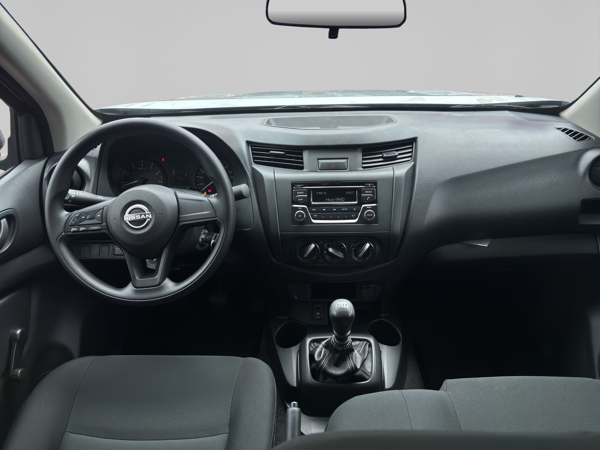 2024 Nissan NP300 CHASIS CABINA 2P L42.5 MAN AA