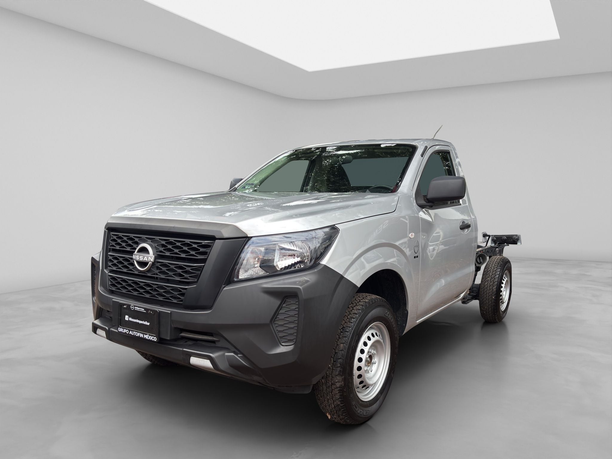 2024 Nissan NP300 CHASIS CABINA 2P L42.5 MAN AA