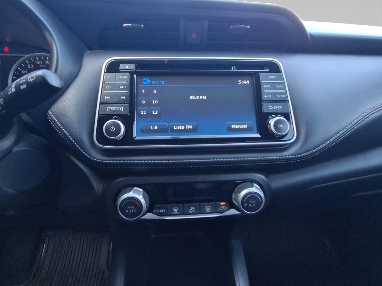 2020 Nissan KICKS 5 PTS EXCLUSIVE 16L TA AAC AUT PIEL VE GPS RA-17