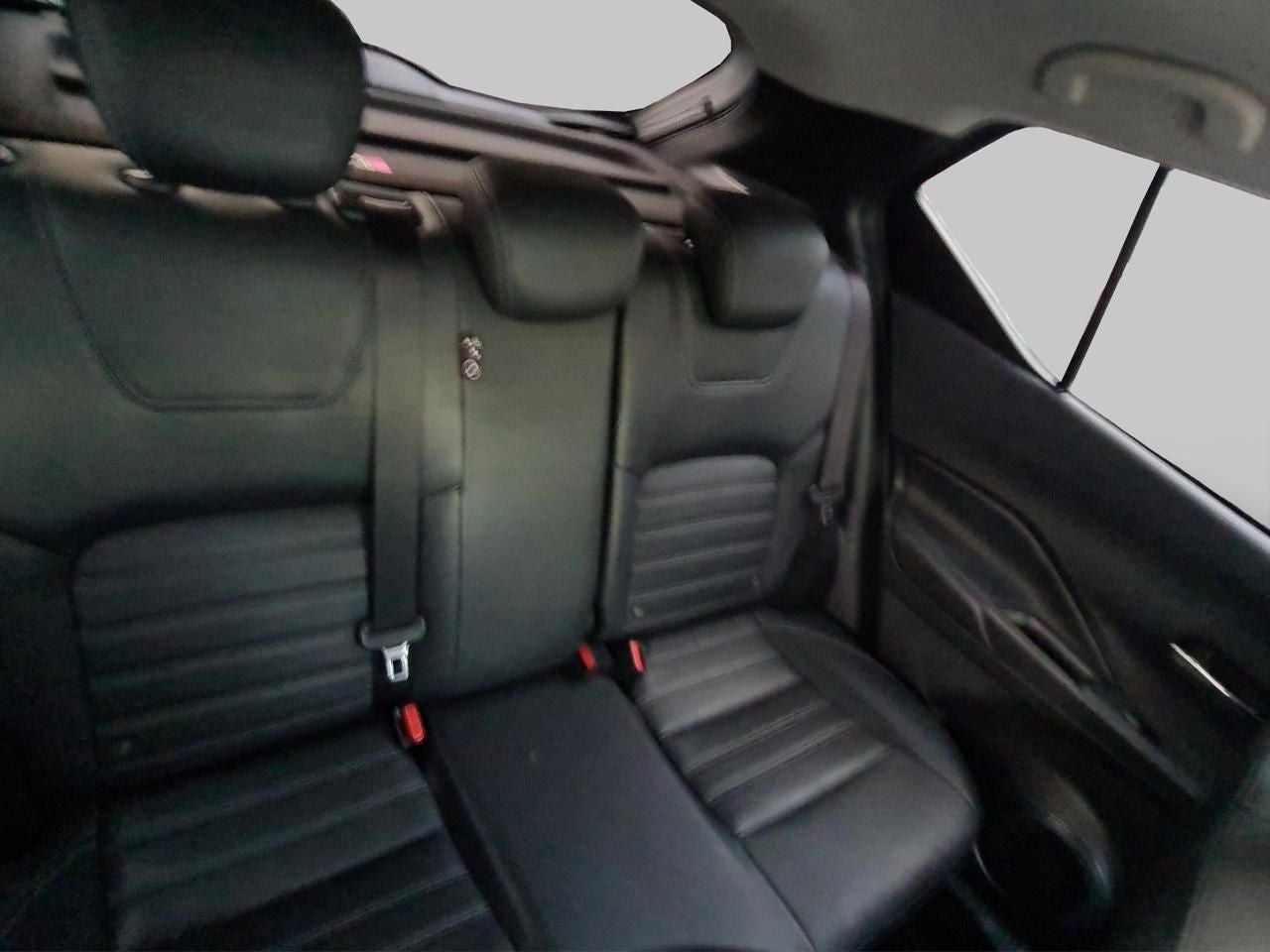 2023 Nissan KICKS 5 PTS PLATINUM 16L TA AAC AUT PIEL GPS RA-18