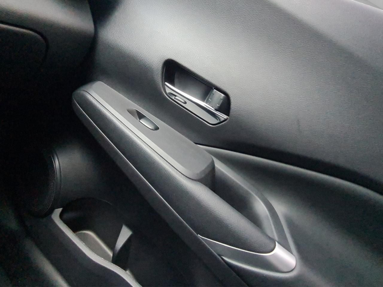 2023 Nissan KICKS 5 PTS PLATINUM 16L TA AAC AUT PIEL GPS RA-18