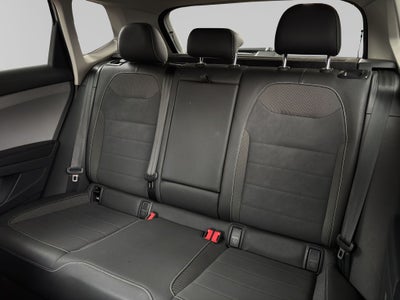 2023 Volkswagen TAOS 5 PTS COMFORTLINE 14L TA PIEL F LED RA-18