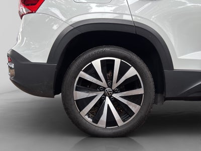 2023 Volkswagen TAOS 5 PTS COMFORTLINE 14L TA PIEL F LED RA-18