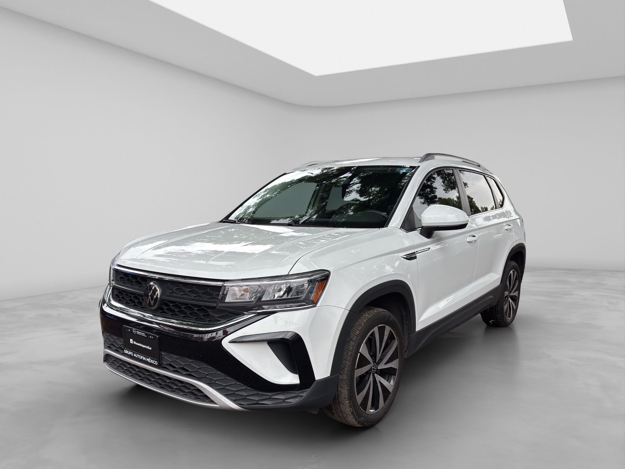 2023 Volkswagen TAOS 5 PTS COMFORTLINE 14L TA PIEL F LED RA-18