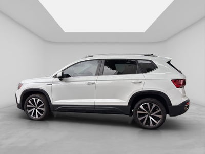 2023 Volkswagen TAOS 5 PTS COMFORTLINE 14L TA PIEL F LED RA-18