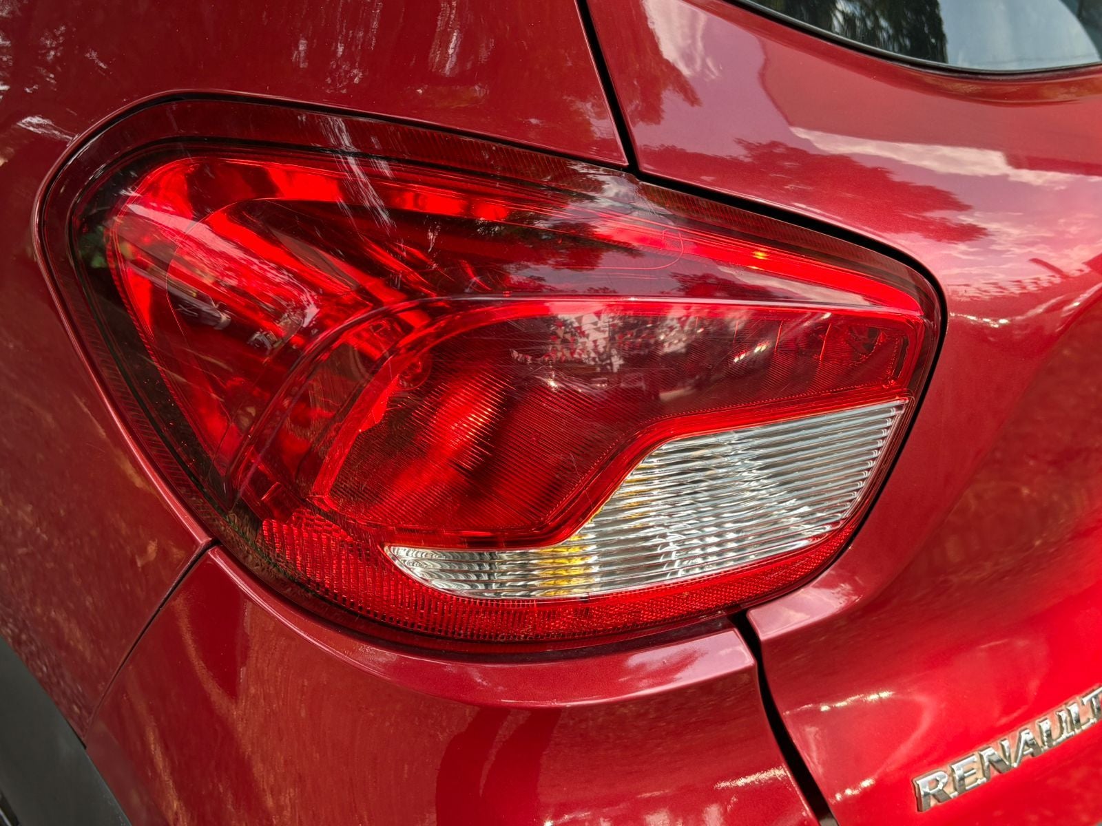 2019 RENAULT KWID 5 PTS ICONIC TM5 AAC F NIEBLA R-14