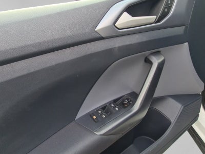 2023 Volkswagen T-CROSS 5P TRENDLINE L31.0T AUT