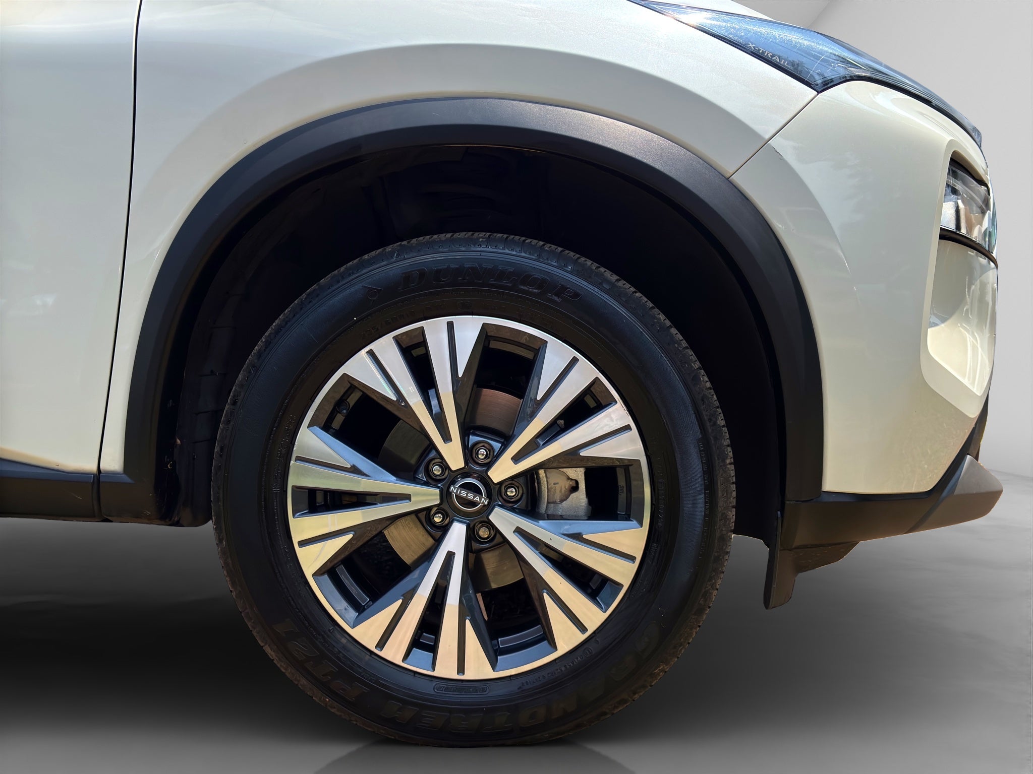 2025 Nissan X-TRAIL 5P EXCLUSIVE 2 ROW L42.5 AUT