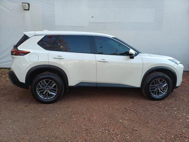 2023 Nissan X-TRAIL PLATINUM 2 FILAS