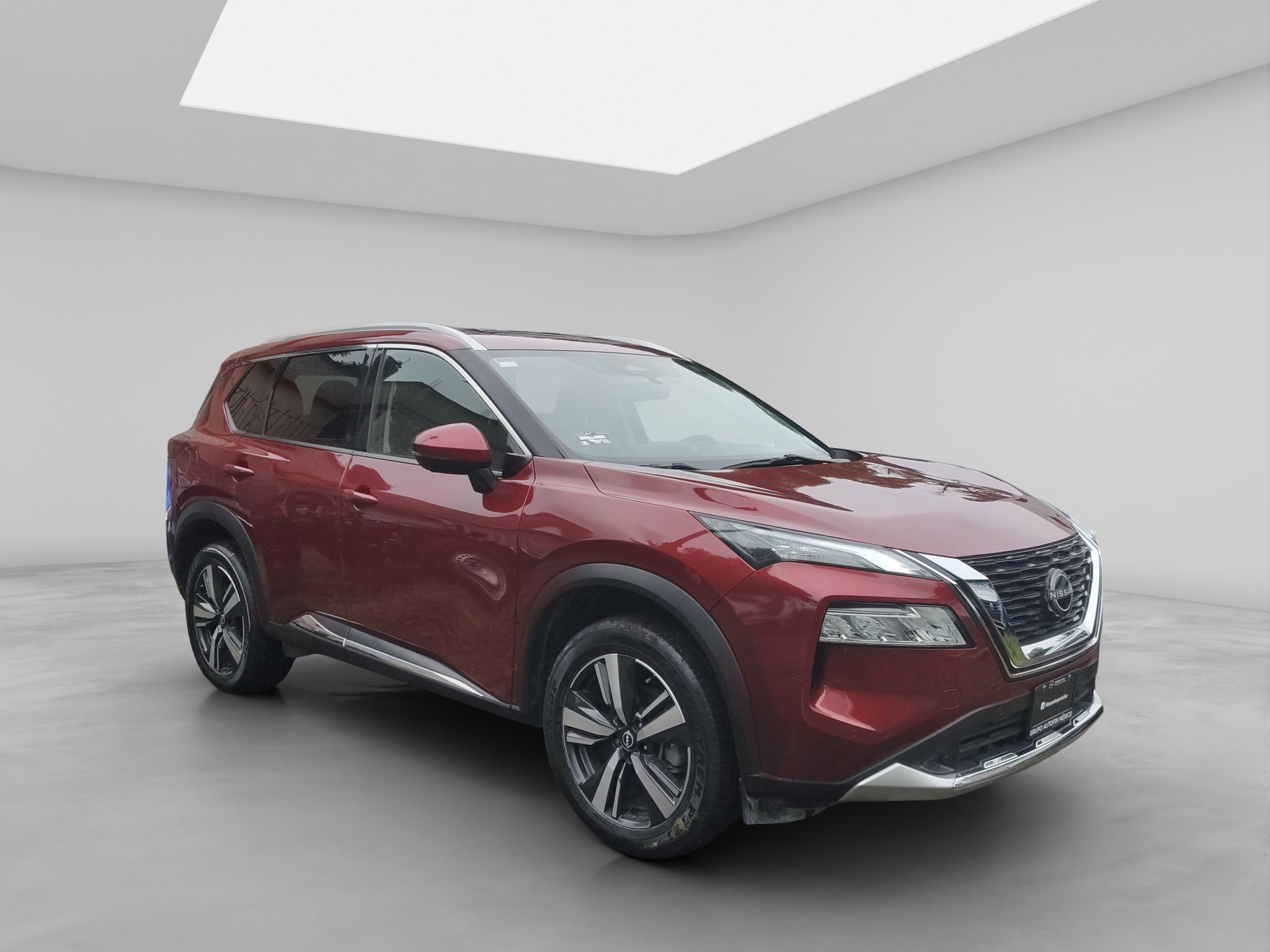 2024 Nissan X-TRAIL 5P PLATINUM 2 ROW L42.5 AUT