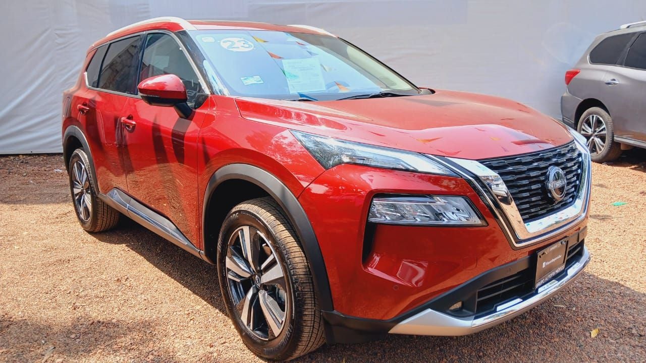 2023 Nissan X-TRAIL PLATINUM 2 FILAS