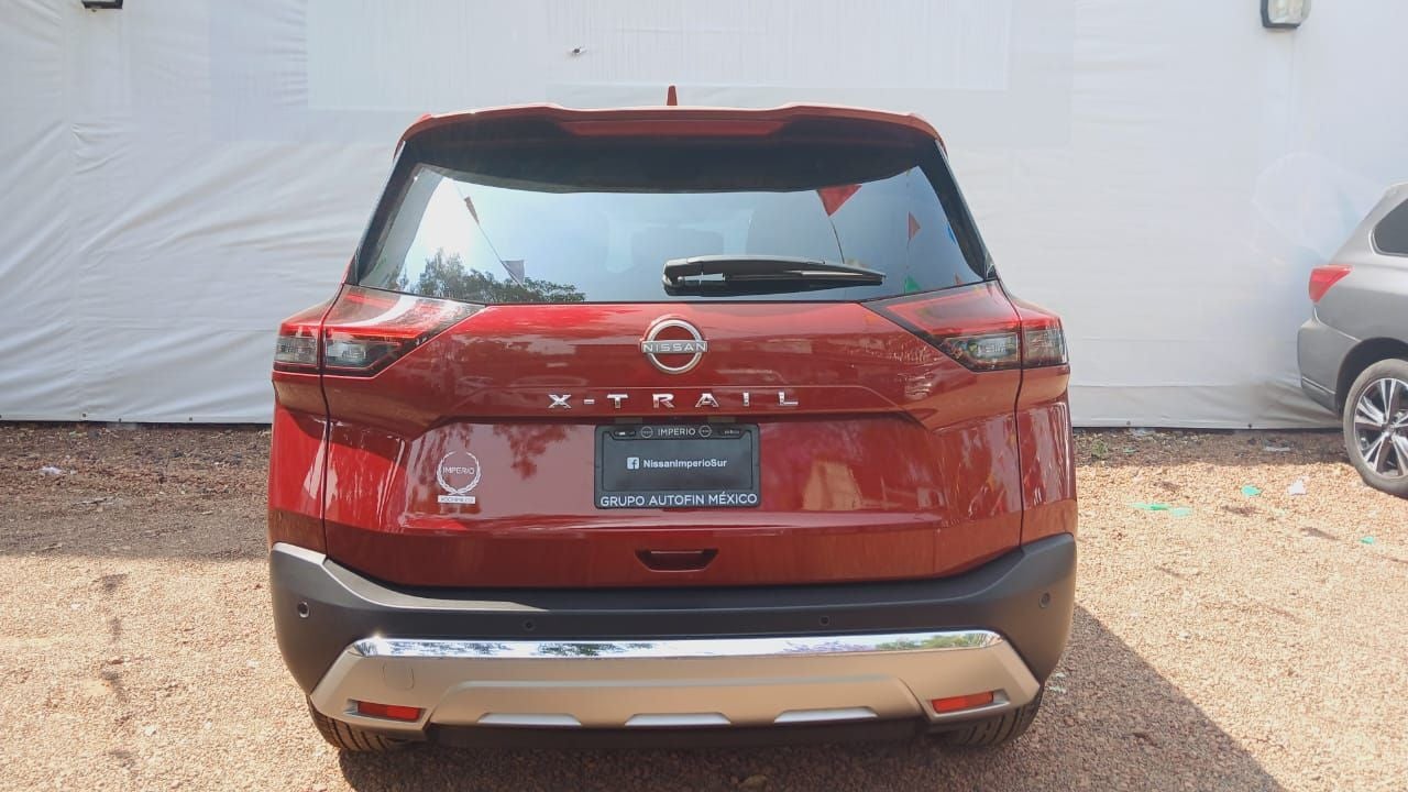 2023 Nissan X-TRAIL PLATINUM 2 FILAS