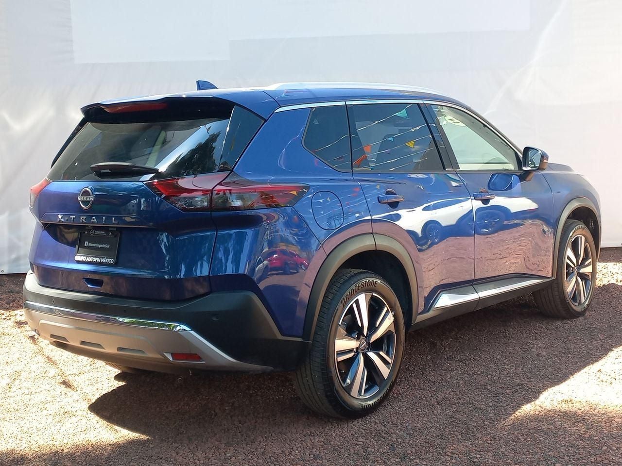 2023 Nissan X-TRAIL PLATINUM 2 FILAS