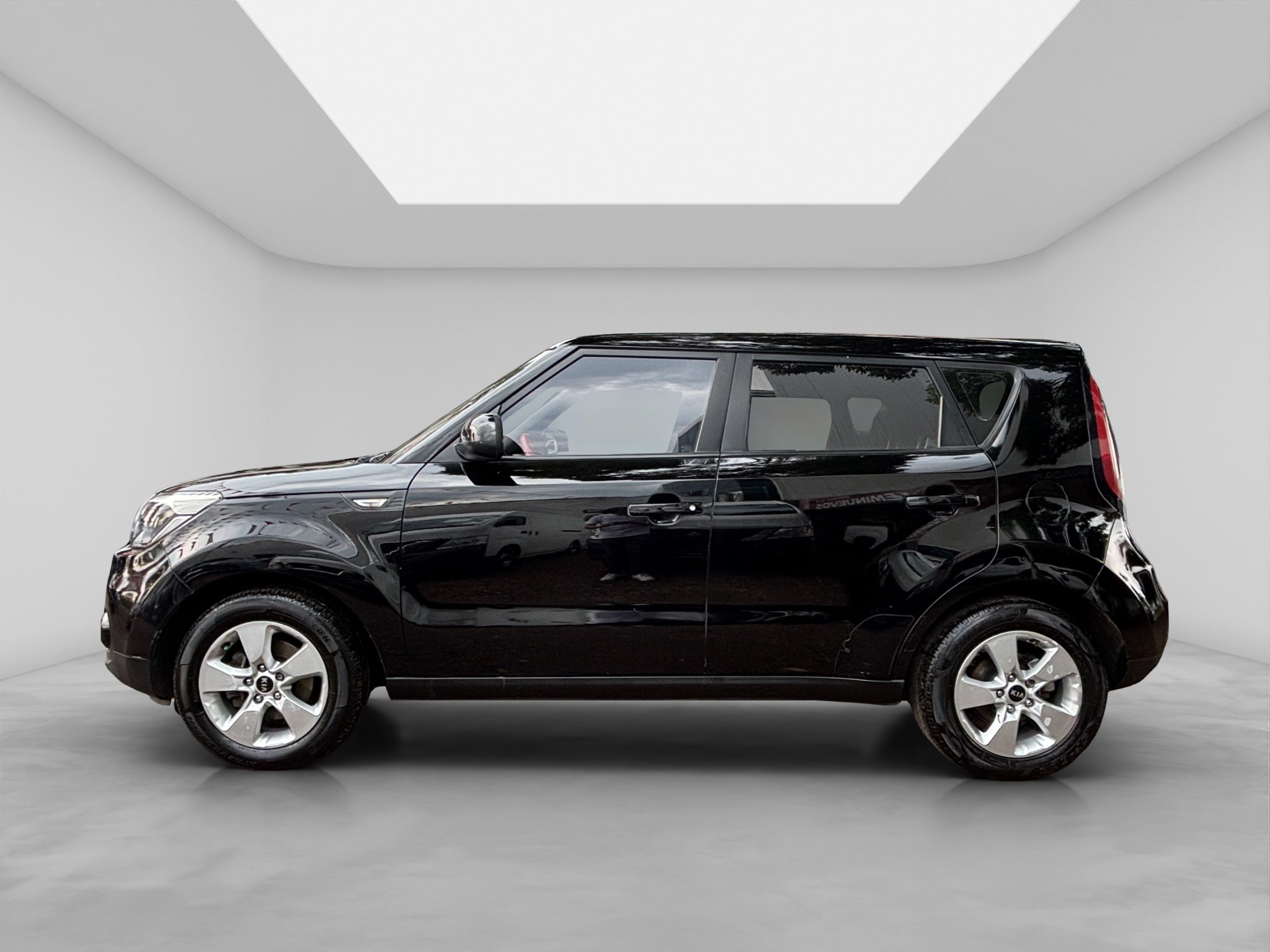 2017 Kia SOUL 5 PTS LX 16L 120 HP TM6 AAC RA-16