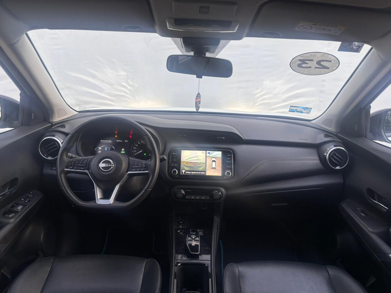 2023 Nissan KICKS 5 PTS E-POWER PLATINUM ELECTA PIEL ADAS RA-17