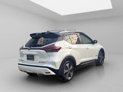 2023 Nissan KICKS 5 PTS E-POWER PLATINUM ELECTA PIEL ADAS RA-17