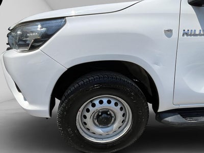 2019 Toyota HILUX 4 PTS DOBLE CAB BASE TM5 AAC VE DEL