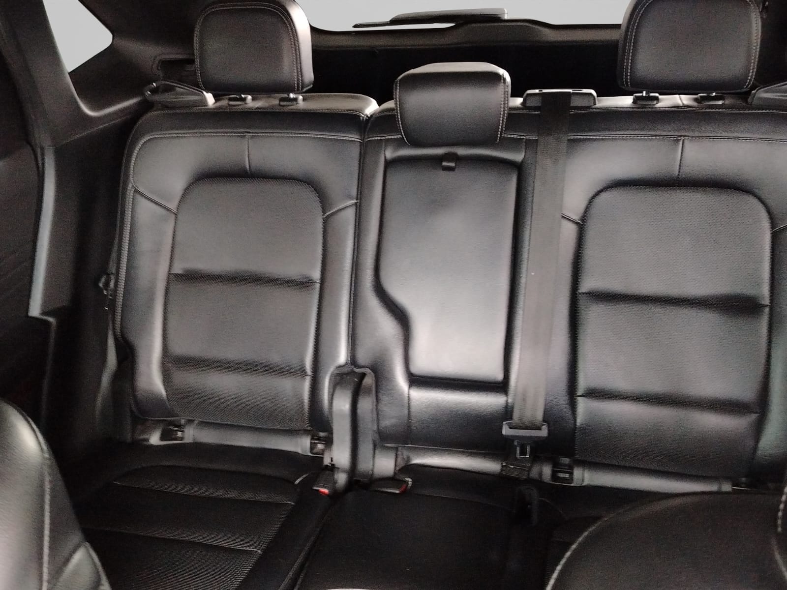 2021 Ford ESCAPE H5B 5 PTS SEL LIMITED HIBRIDO 25L TA F NIEBLA RA-17