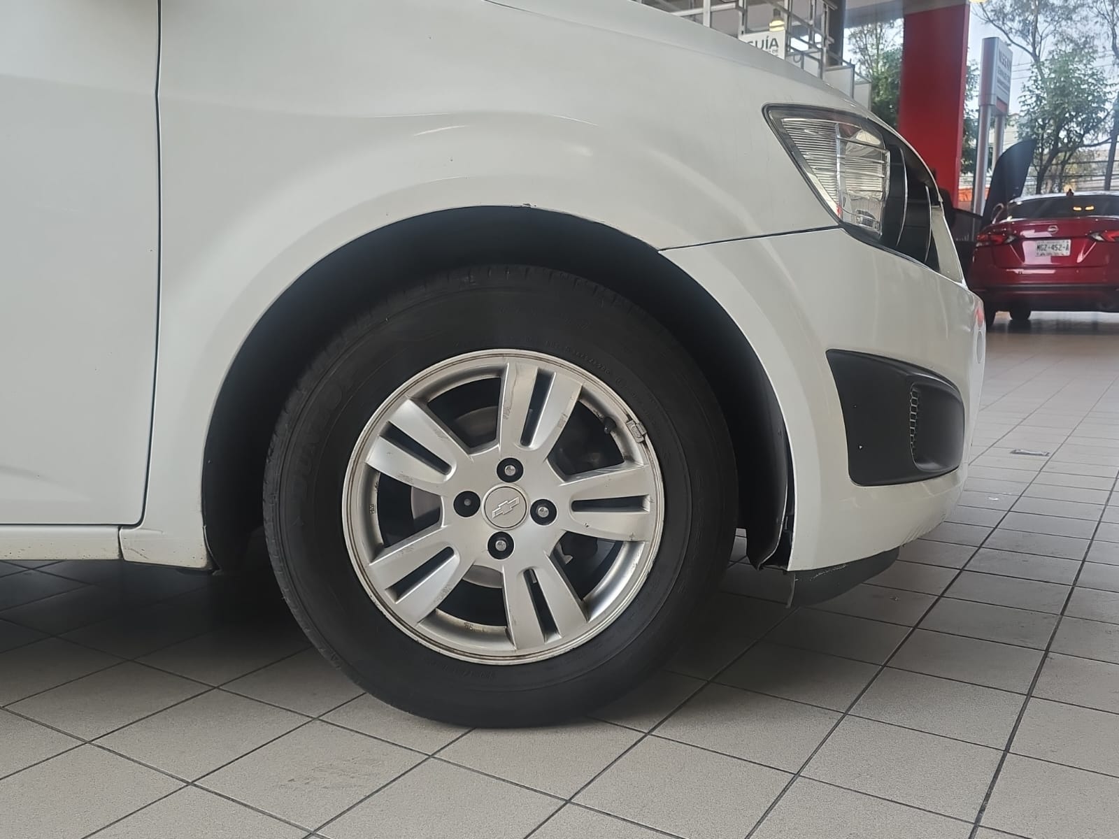 2016 Chevrolet SONIC 5 PTS HB RS 14T TM6 AAC PIEL VE F NIEBLA RA-17