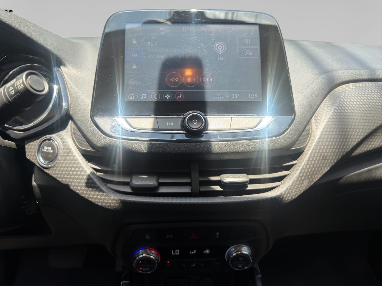 2022 Chevrolet ONIX A 4 PTS. LS 1.0T TM5 AA. BA R-15